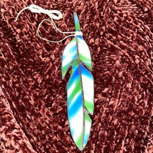 STAINED GLASS FEATHER W/HEMP CORD FOR HANGING